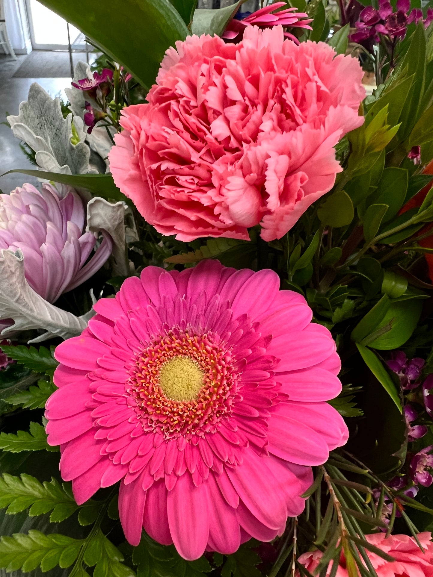 Mom’s Vase - Spring Designer’s Choice